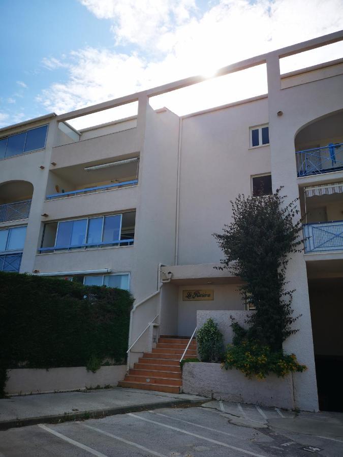 Appartement Avec Piscine Et Garage Proche Plage Et Commerces La Seyne-sur-Mer Buitenkant foto
